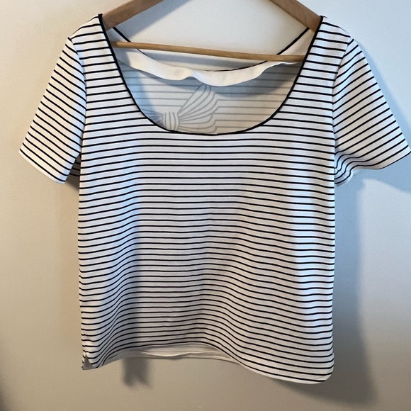 RW&Co striped French inspired T shirt size medium - Picture 2 of 2